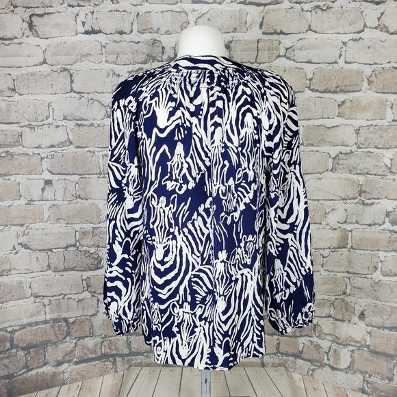 Lilly Pulitzer Coastal 100% Silk Tunic Blouse Royal Blue White Swirl Size Small - Picture 9 of 16